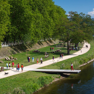 Esplanade des Berges de l'Allier à Vichy